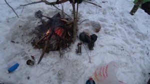 Как не замерзнуть зимой в летней палатке?