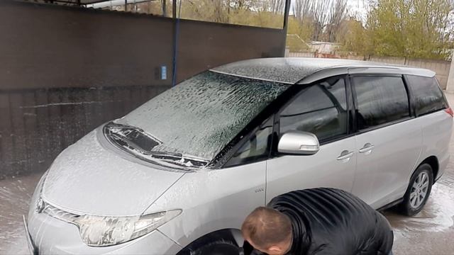 Показываю как правильно мыть автомобиль на авто мойке смотреть онлайн