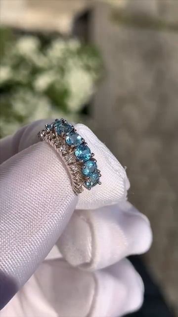 Кафф в белом #золото #топазами и #бриллианты #dynasty #diamond смотреть онлайн