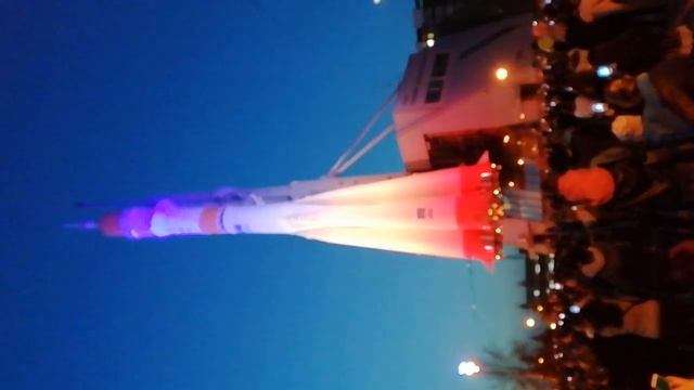 Самара. Эмитация взлёта ракеты.