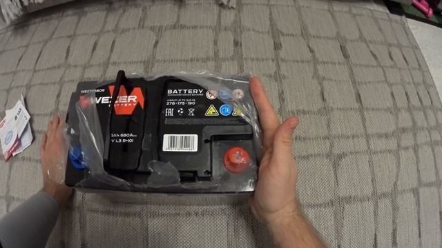 Распаковка — Автомобильный аккумулятор Wezer 680A R+