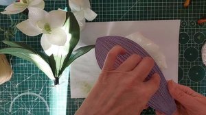 Орхидея из фоамирана в ладошках