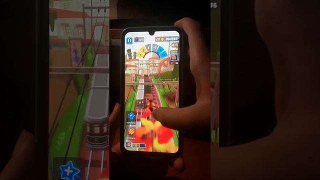 Играю в игру Subway surfers. Забираю свои награды. Выбил одно? смотреть онлайн