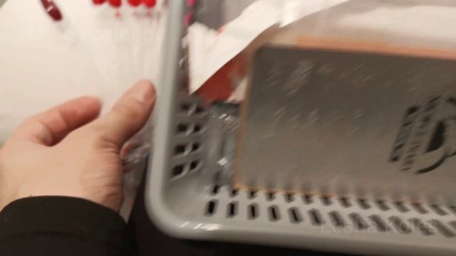 Педикюр с надписью и кошачий глаз - Pedicure with inscription and cat's смотреть онлайн