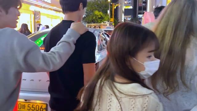 Прекрасная Ночная прогулка, по улицам КАННАМ(ГАНГНАМ)= ВИДЕО В 2К! смотреть онлайн