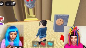 КИТАЙКА И ПОБЕГ ОТ ЗЛОГО ДЕДА С СЕСТРОЙ В ROBLOX!