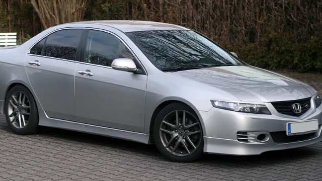 Замена пыльника рулевой рейки левого Honda Accord 7