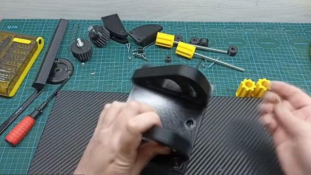 Самодельный игровой руль 900 градусов на Arduino для ETS2 City C