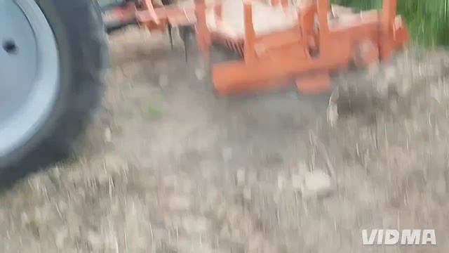 МТЗ 82 ,разделка сложного участка смотреть онлайн