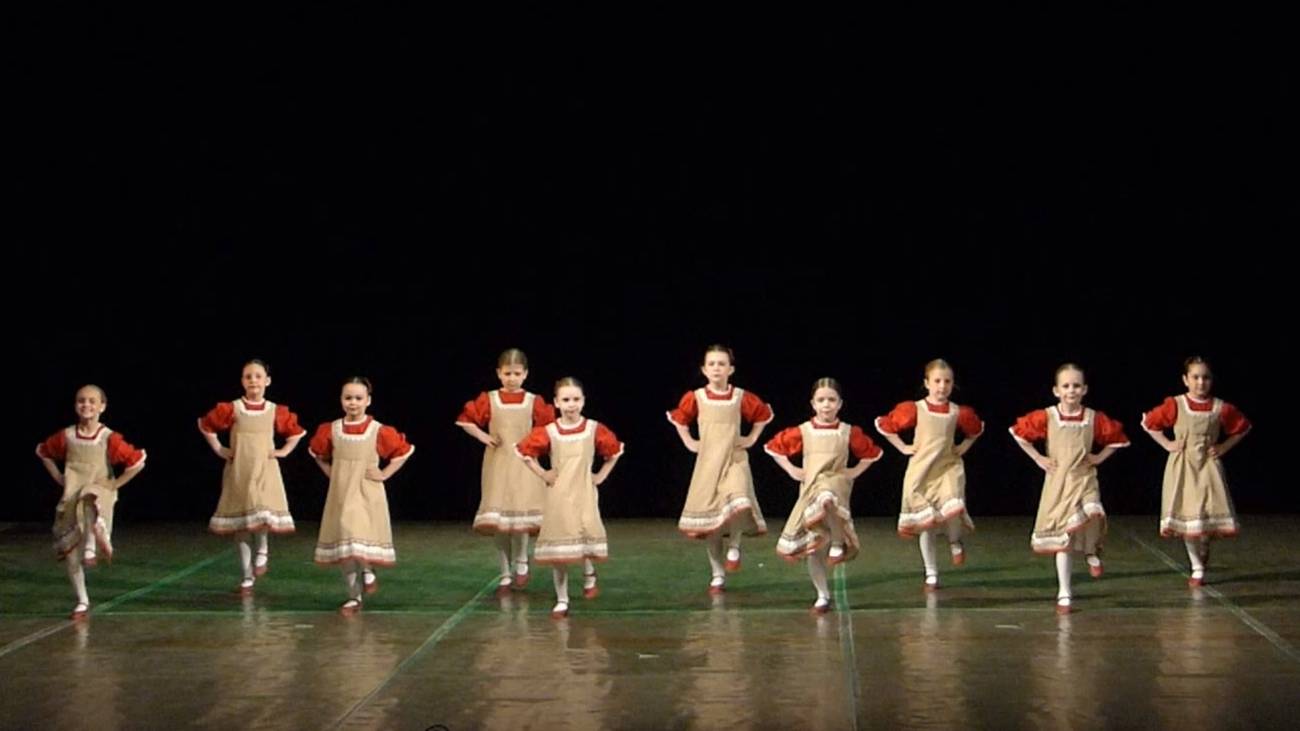 Театр танца «Сапфир» - Прогулочка смотреть онлайн