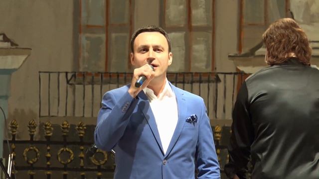 "Песня любви" - Владислав Косарев и Оркестр "Боян" смотреть онлайн