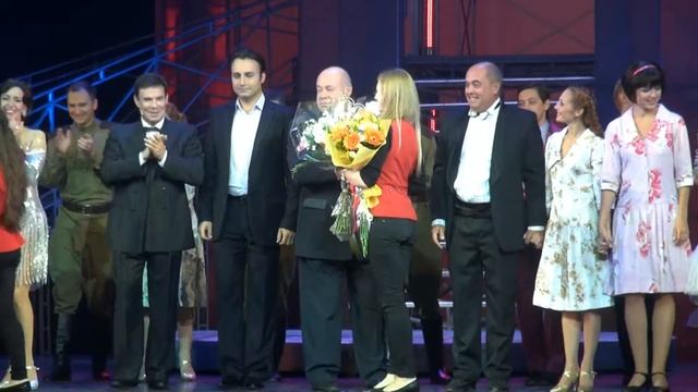 "Жизнь прекрасна!" смотреть онлайн