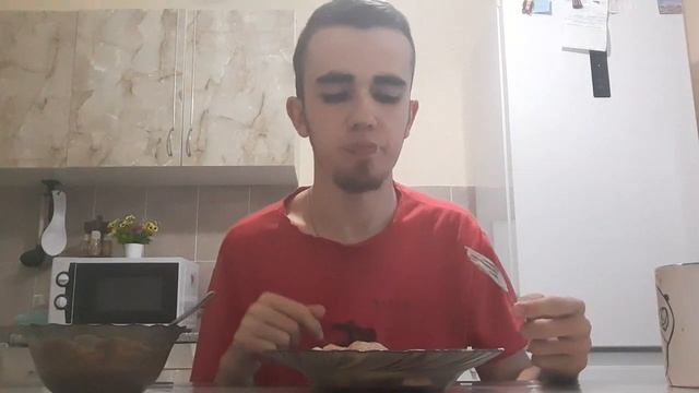 Мукбанг Вареники с кортошкой с соусом чай чёрный Инва? смотреть онлайн