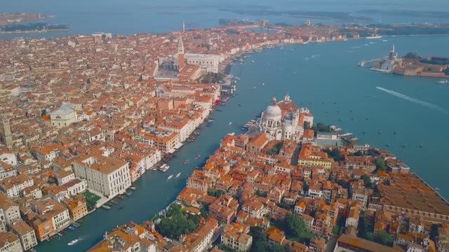 Венеция. Италия смотреть онлайн