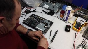 Ремонт хорошо залитого ноутбука Echips, вышло не с первог