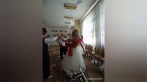 школьный клип «Наши дети выбирают нас» в исполнении Татьяны Собины