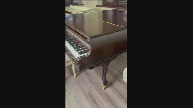 Рококо-рояль Rud. Ibach Sohn "Фигаро" смотреть онлайн