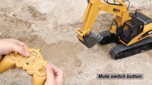 Радиоуправляемый экскаватор HUI NA TOYS масштаб 1:14 2.4G