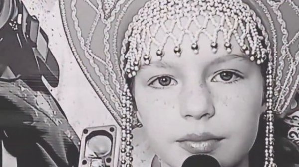 "Умом Россию не понять" (песня Марины Бриз) исполняет Дарья Собина