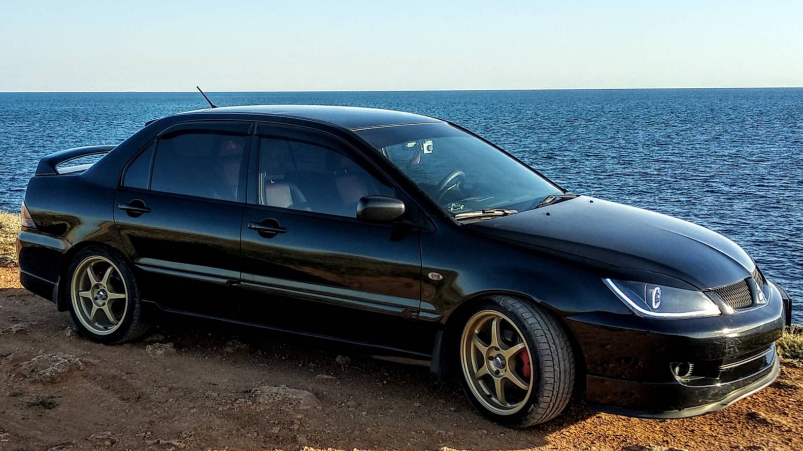 Мицубиси Ланцер 9 - Mitsubishi Lancer 9