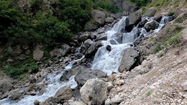 Водопад в Северной Осетии Алании