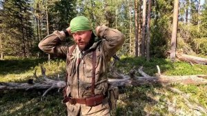 ПОХОД В ТАЁЖНУЮ ИЗБУ НА РЫБАЛКУ. ТЯЖЁЛЫЙ ПОХОД В ТАЙГУ. ИЗБА В ГЛУХОМ МЕСТЕ. С СОБАКОЙ В ЛЕСУ.