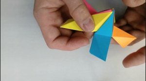 Многогранник Малый звёздчатый додекаэдр из бумаги
