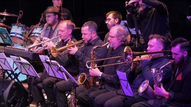 МУЗЫКА ИЗ ФИЛЬМА ДЖЕНТЛЬМЕНЫ УДАЧИ смотреть онлайн