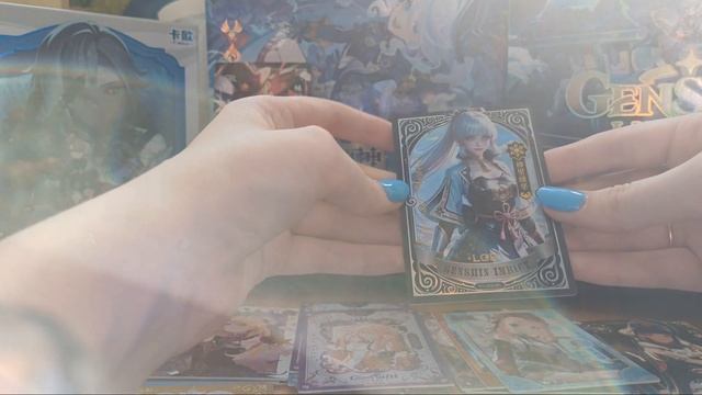 Распаковка коллекционных карточек Genshin Impact / Боксы суп смотреть онлайн