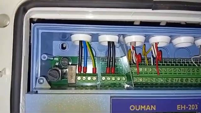 Ouman Eh-203,предохранитель и контакты
