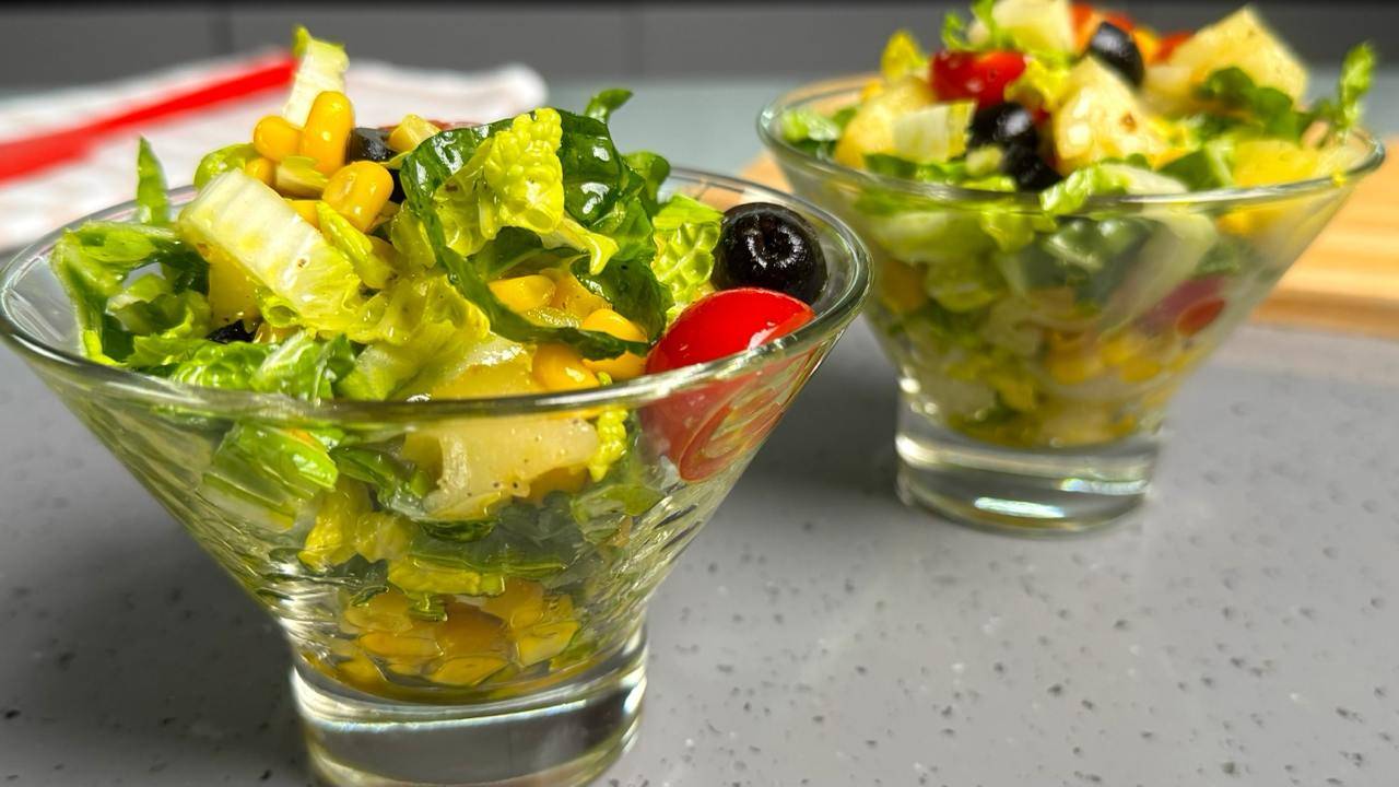 Ем САЛАТ и стройнею ! Салат "Лёгкий" , и варить ничего не нужно! Простой, сочный и ВКУСНЫЙ салат на смотреть онлайн