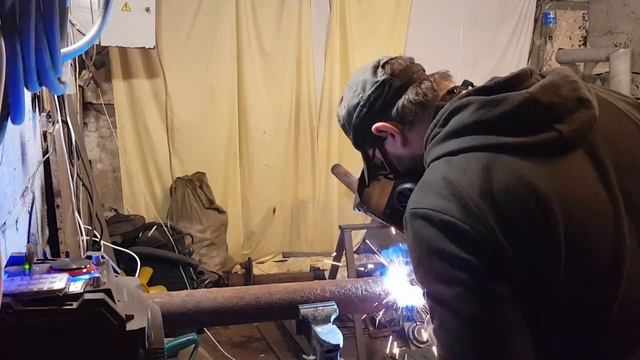 Вездеход на гусеницах (БТР) 2