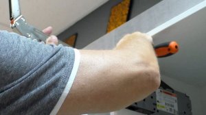 Установка рычагов AVENTOS HL top BLUM