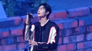 @dayofwooseok  спасибо автору за это видео!!! Пён У Сок так пре