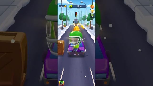 Играем в игру Говорящий Том: Бег за золотом