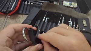 Вскрытие биометрического замка. Уязвимости замков.