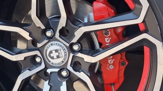 Брембо универсальные тормозные накладки