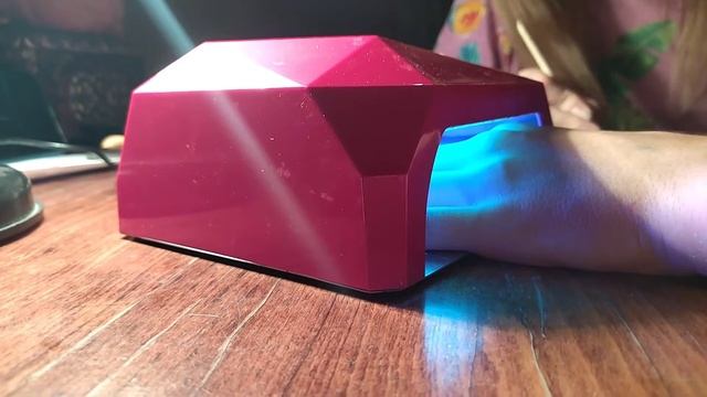 Влог/делаю сама себе гель лак💅/на ночёвке🌚/балуемся?