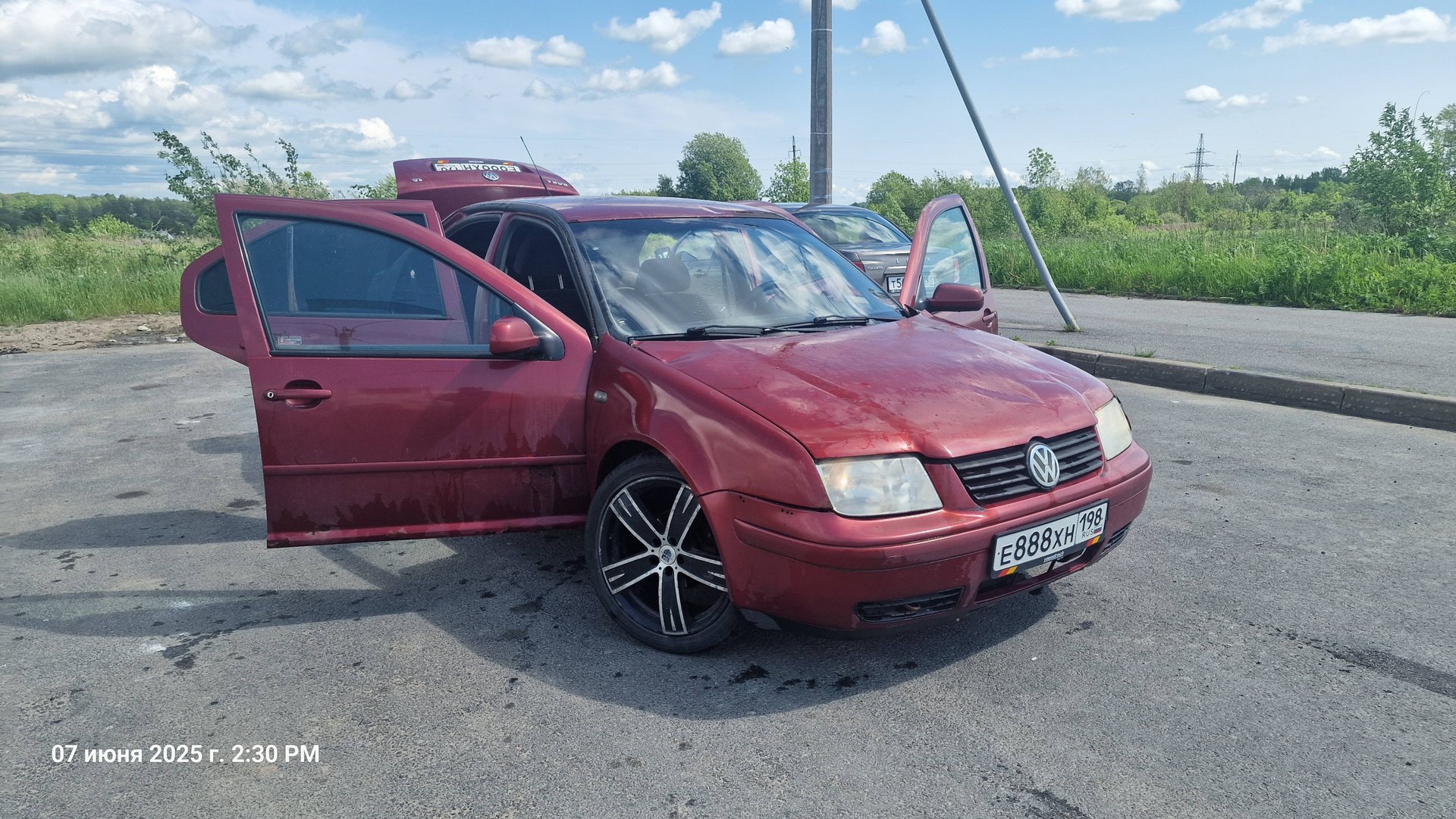 Volkswagen BORA, 1999 смотреть онлайн