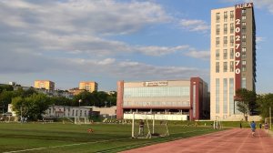 Сирень, китайская роза , Дом молодёжи. Владивосток