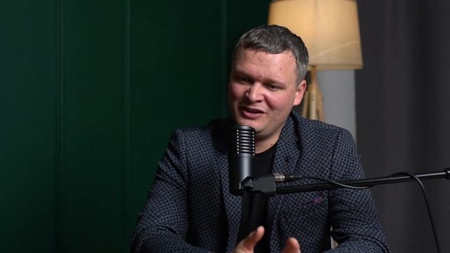 Конкуренция в производстве. Как удержать клиента и стать номером один на своем рынке. смотреть онлайн