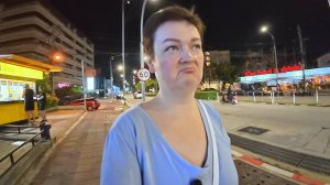 Потеряла Вована в Паттайе! Он меня БРОСИЛ?! Ищу его на РЫНКЕ ЕДЫ Рам По! Вечер в Таиланде Влог