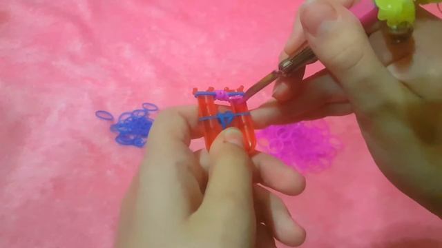 Плетение из резиночек браслет "Колёсики"🌈 N & M rainbow loom смотреть онлайн
