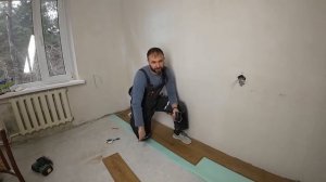 Как правильно укладывать ламинат своими руками. Пошаговая инструкция, советы от мастера