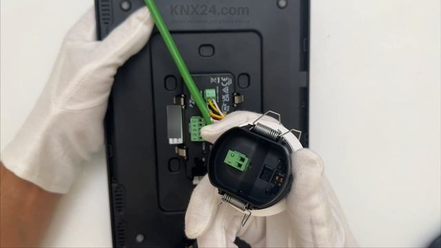 Панель для умного офиса или умного отеля. ОБЗОР Zennio Z100 смотреть онлайн