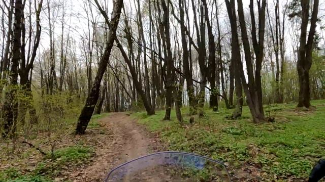 На Tekken 250 на озеро Наварія в квітні 2022 р. Україна.