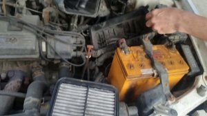 Toyota Corolla AE109V - Замена воздушного фильтра