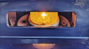 Замена ламп подсветки номерного знака Хендай Гетц.