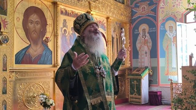 Проповедь митрополита Иоанна в праздник Пресвятой Троицы в Троицком храме г. Йошкар-Ола смотреть онлайн