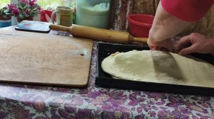 Стряпаю в русской печи .